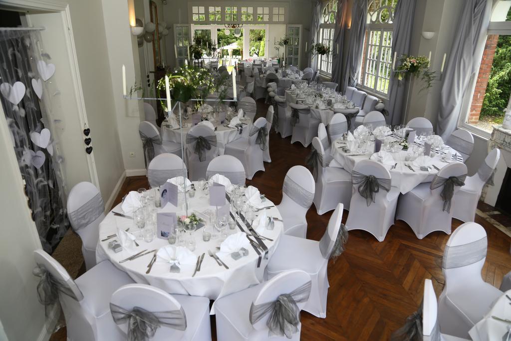 Hotel Logis & Restaurant - Le Manoir De Gavrelle