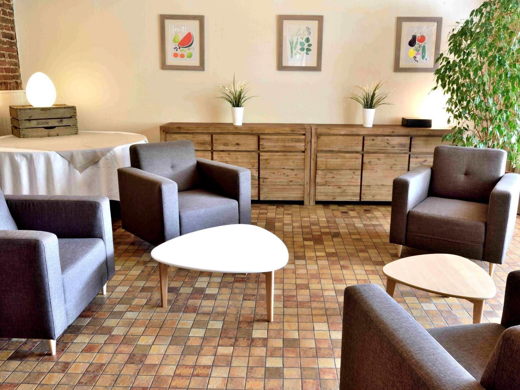 Logis & Restaurant - Le Manoir De Hotel Gavrelle