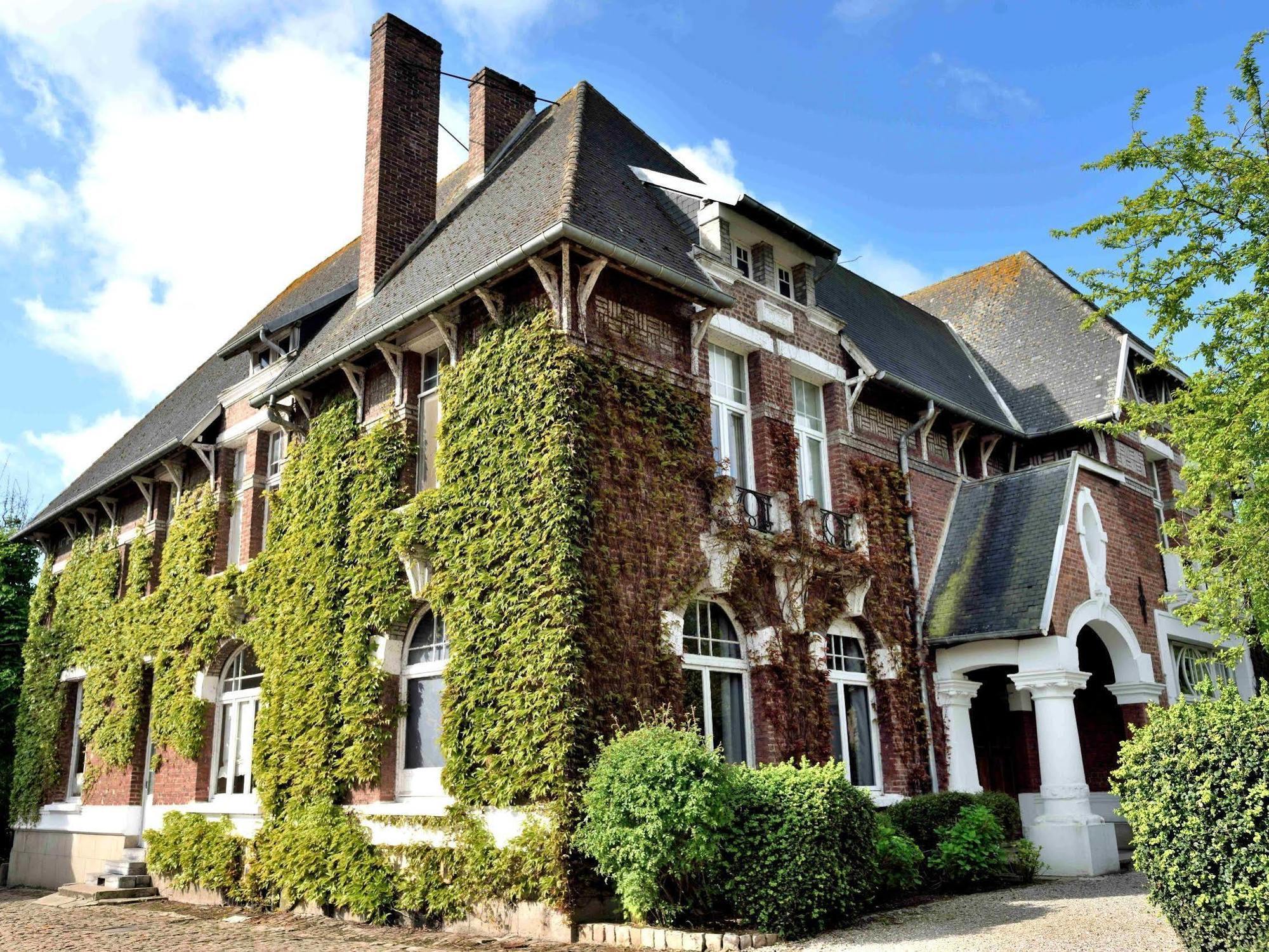 Logis & Restaurant - Le Manoir De Gavrelle