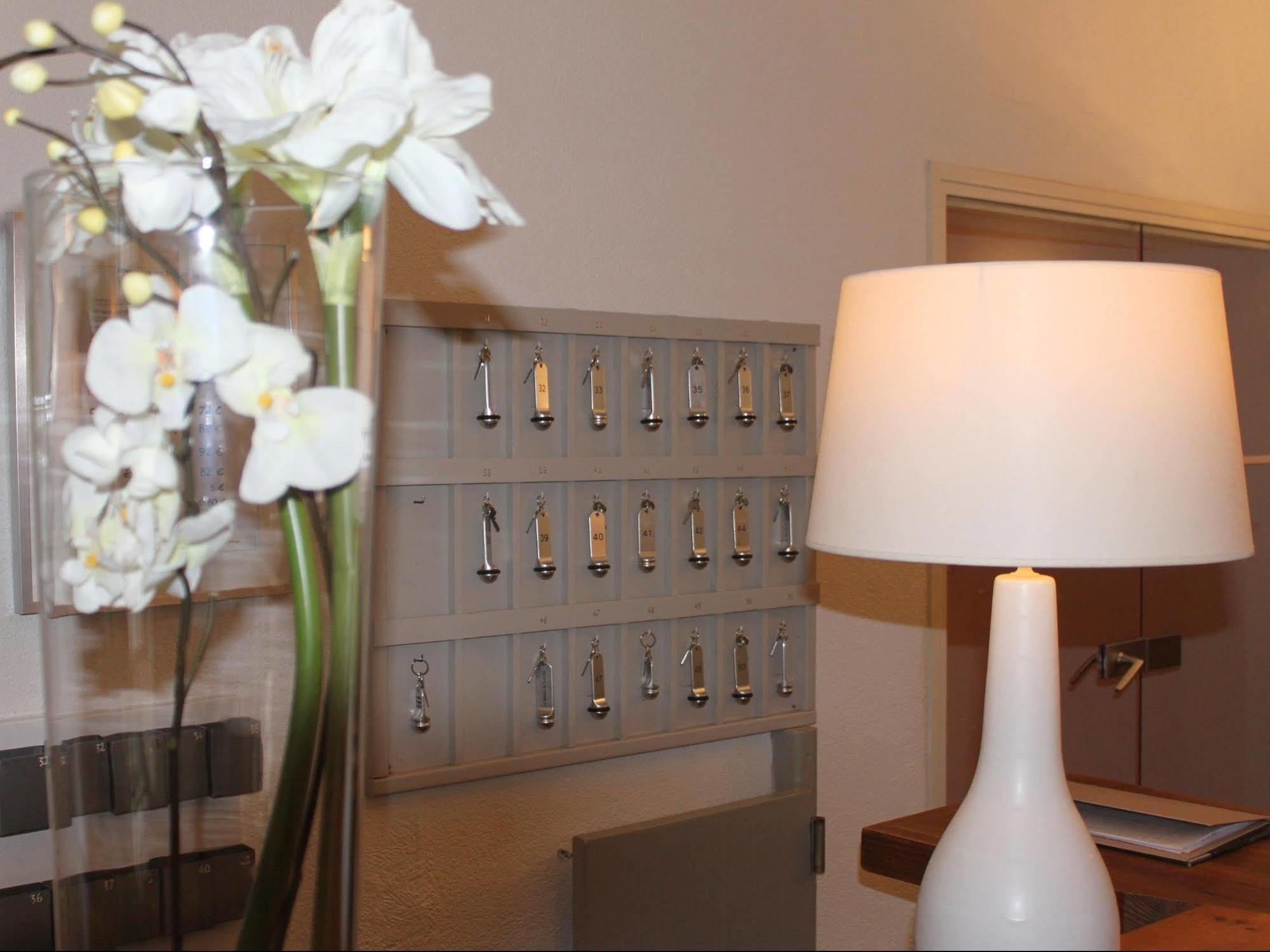 Logis & Restaurant - Le Manoir De Hotel
