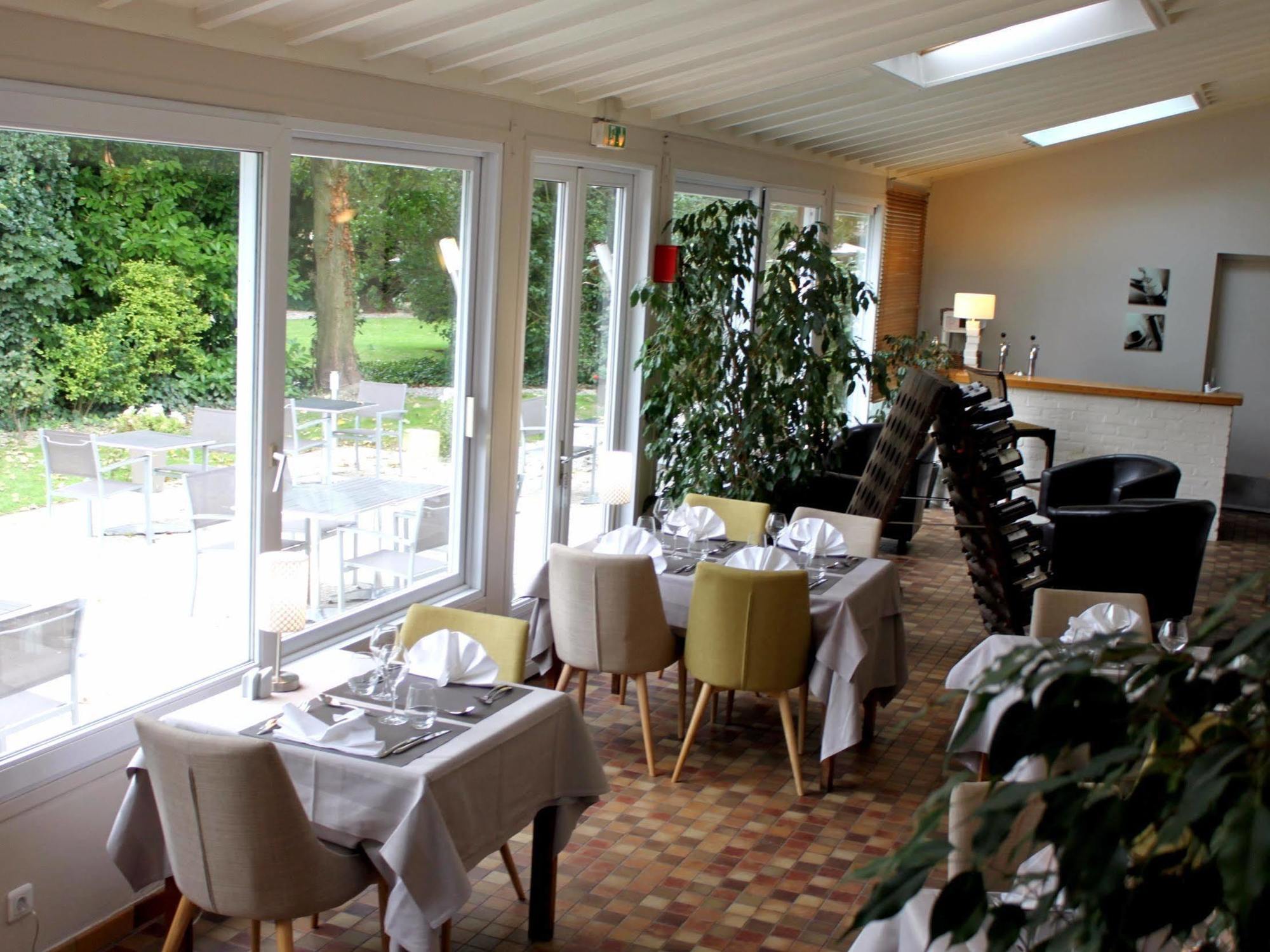 Logis & Restaurant - Le Manoir De 3*