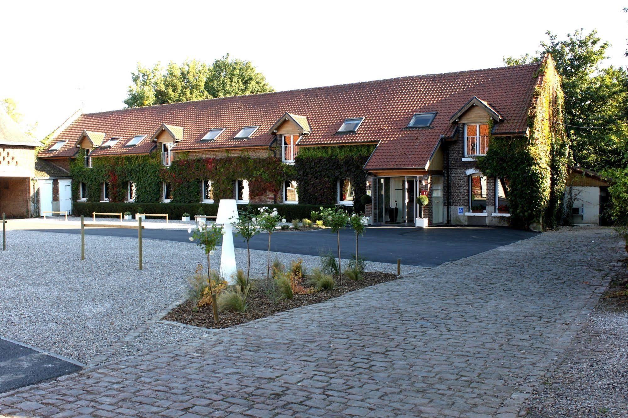 Logis & Restaurant - Le Manoir De Hotel Gavrelle