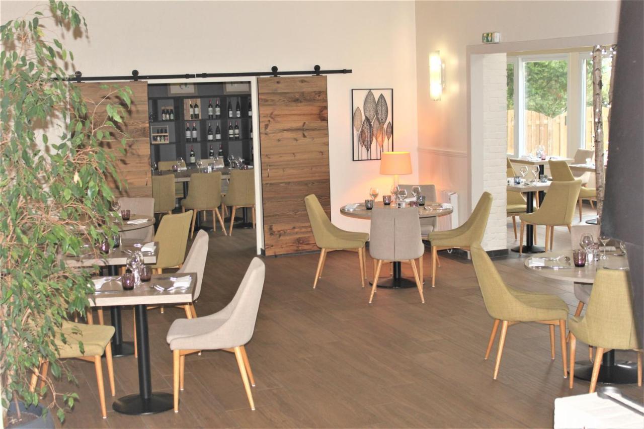 Hotel Logis & Restaurant - Le Manoir De Gavrelle